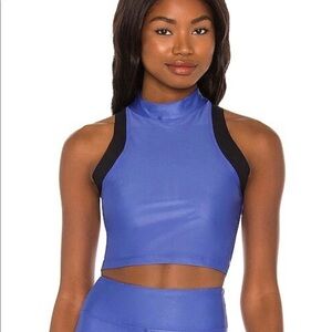 Koral women ‘s lustrous crop top racer back Sz. L lilac NWOT